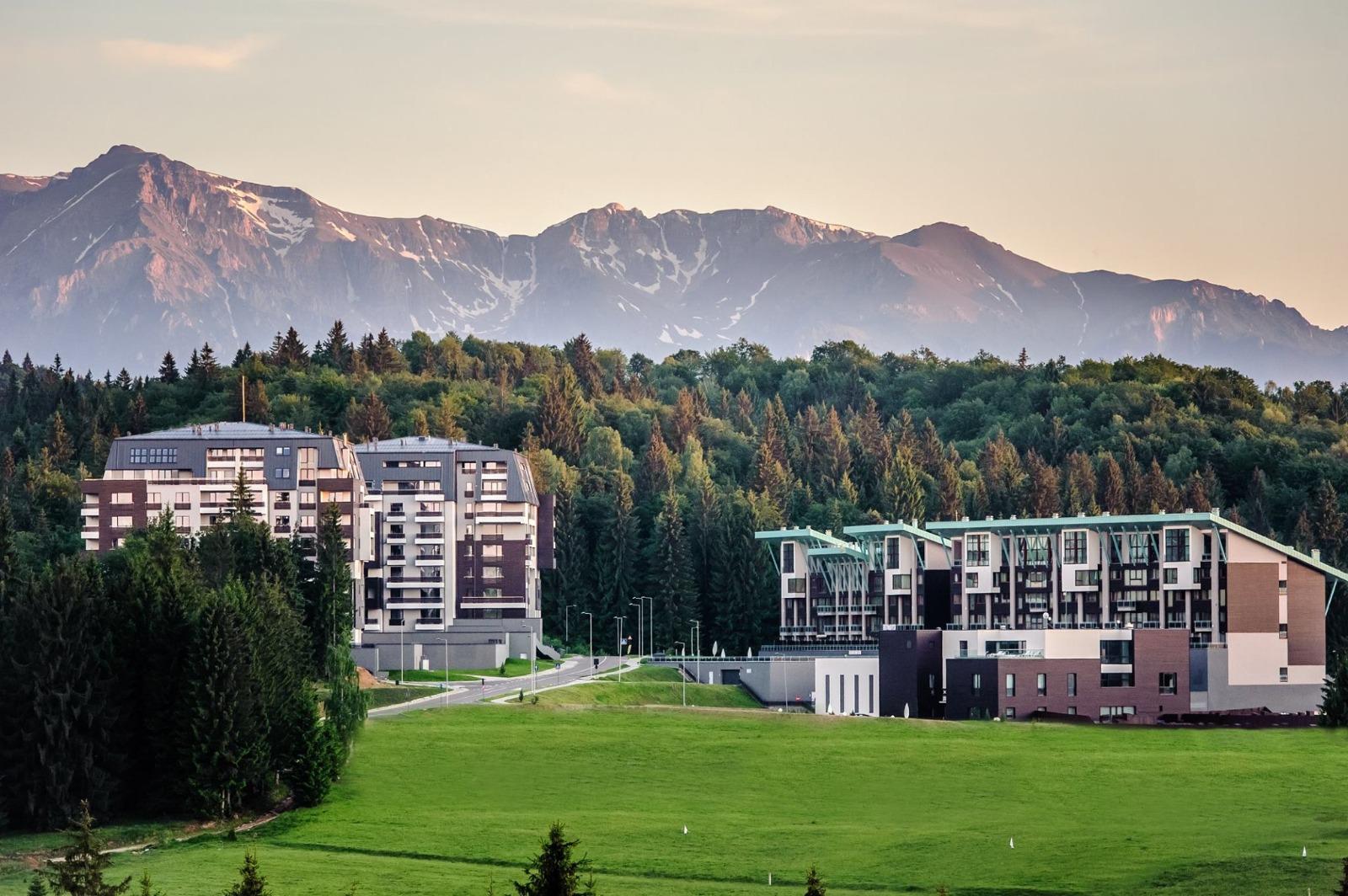 Silver Mountain Resort & Spa โปยานาบราซอฟ ภายนอก รูปภาพ